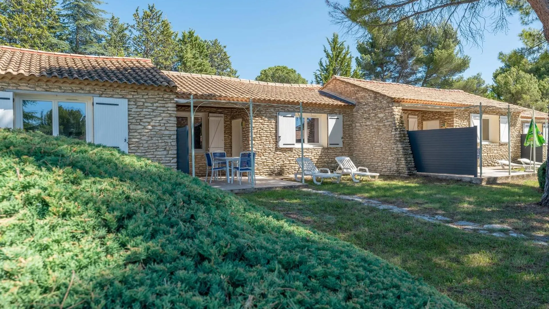 Holiday home Charming Stone House In A Tourist Residence La Roque-sur-Pernes